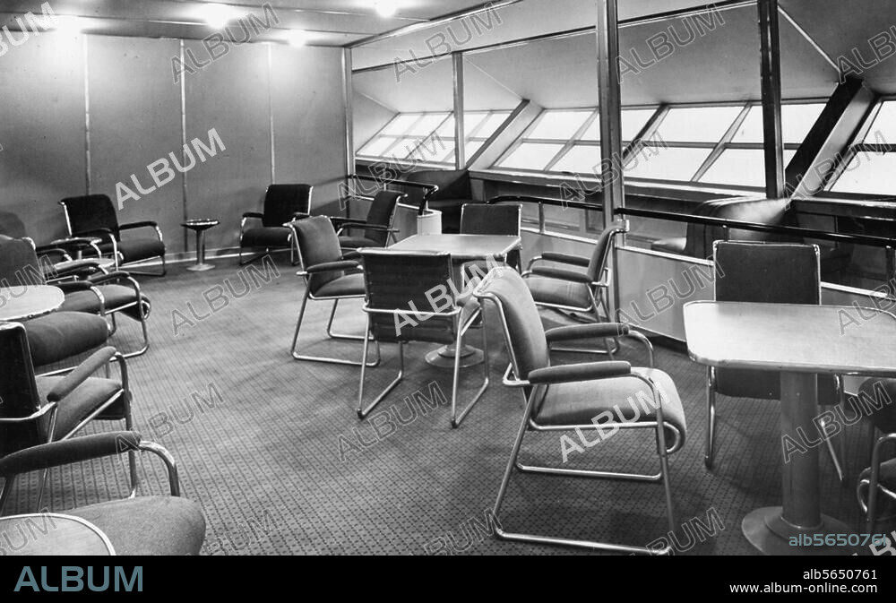 Traffic / Aviation / Airships / Zeppelins. Interior view of zeppelin LZ 129. Photo, around 1935.