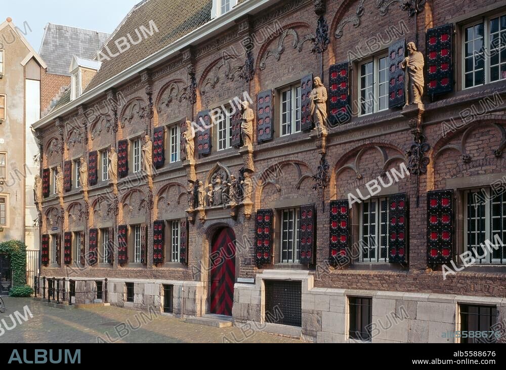 Nijmegen, Lateinschule / Fassade © Florian Monheim Format / Filmsize: 6 × 9 cm.