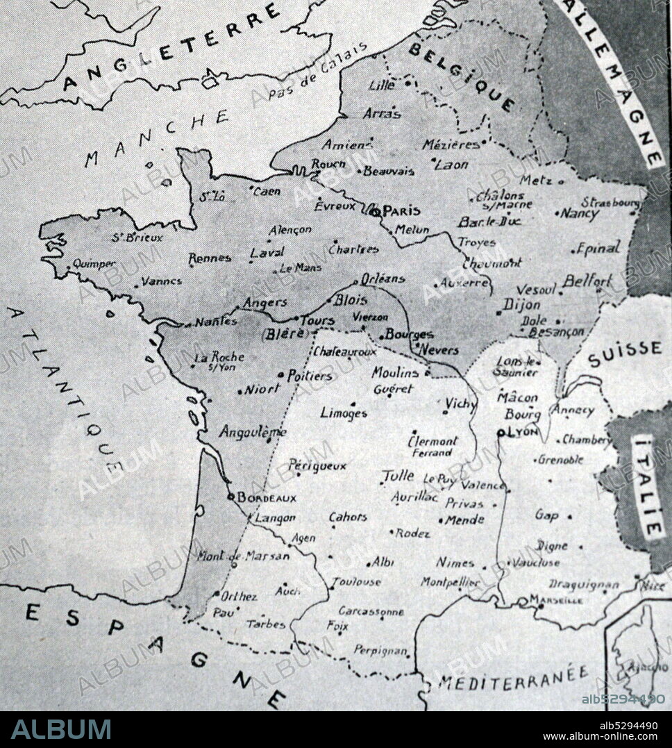 Black and white reproduction of a map of France with the Demarcation Line between Nazi occupied France to the North and Vichy France to the South. During World War II (1939-1945).