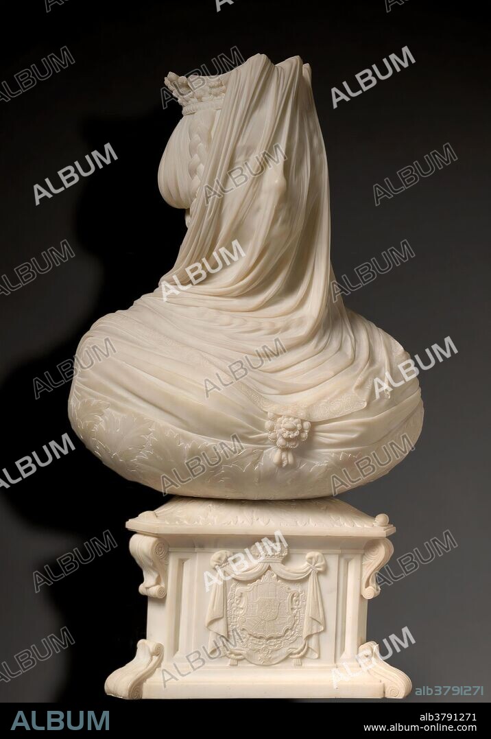 Camillo Torreggiani / 'Isabel II, velada'. 1855. Mármol de Carrara, 96,5 x 57 cm.