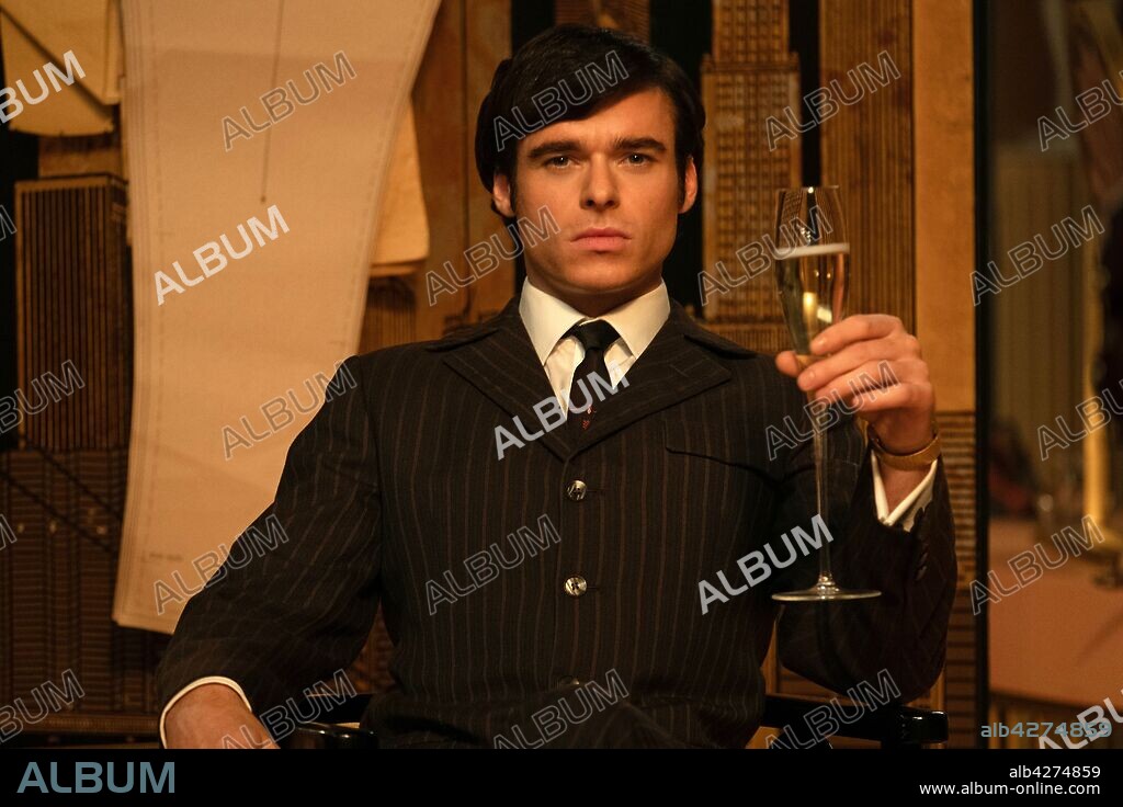 RICHARD MADDEN dans ROCKETMAN, 2019, réalisé par DEXTER FLETCHER. Copyright PARAMOUNT PICTURES.