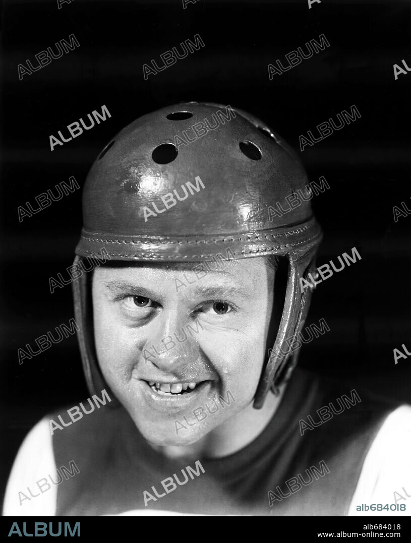 MICKEY ROONEY en RUEDAS DE FUEGO, 1950 (THE FIREBALL), dirigida por TAY GARNETT. Copyright 20TH CENTURY FOX.