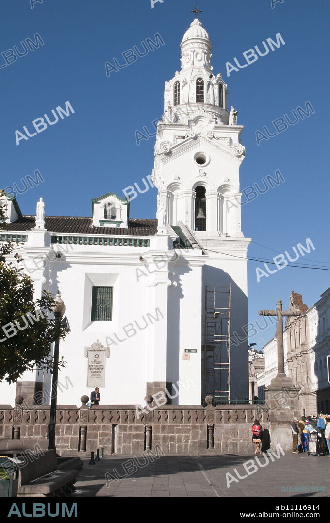 Cathedral of Quito, Plaza de Independencia, Historic Center, Quito, Ecuador, South America.