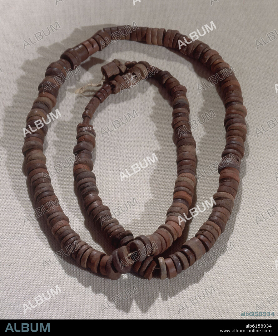 COLLAR DE CUENTAS - CERAMICA GUANCHE.