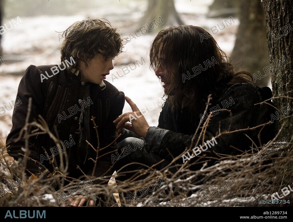 JAMES PUREFOY and PATRICK HURD-WOOD in SOLOMON KANE, 2009, directed by MICHAEL J. BASSETT. Copyright DAVIS-FILMS.