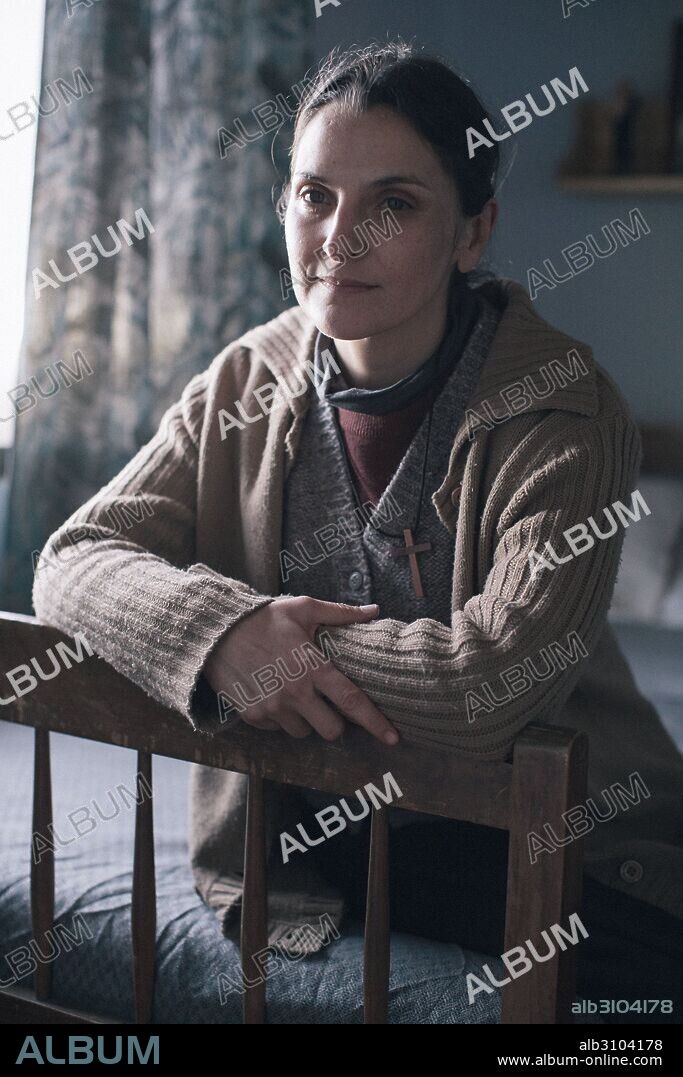 ANTONIA ZEGERS en EL CLUB, 2015, dirigida por PABLO LARRAIN. Copyright FABULA.