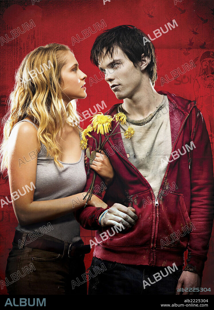 NICHOLAS HOULT and TERESA PALMER in WARM BODIES, 2013, directed by JONATHAN LEVINE. Copyright SUMMIT ENTERTAINMENT.