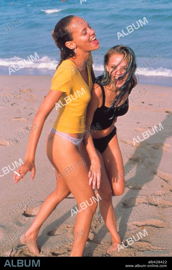 BIJOU PHILLIPS in BULLY, 2001, directed by LARRY CLARK. Copyright LIONS GATE FILMS.
