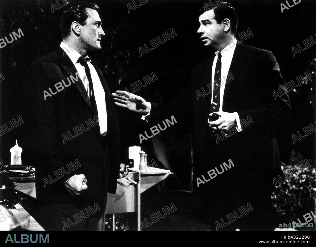 KIRK DOUGLAS y WALTER MATTHAU en UN EXTRAÑO EN MI VIDA, 1960 (STRANGERS WHEN WE MEET), dirigida por RICHARD QUINE. Copyright BRYNA-QUINE / COLUMBIA.