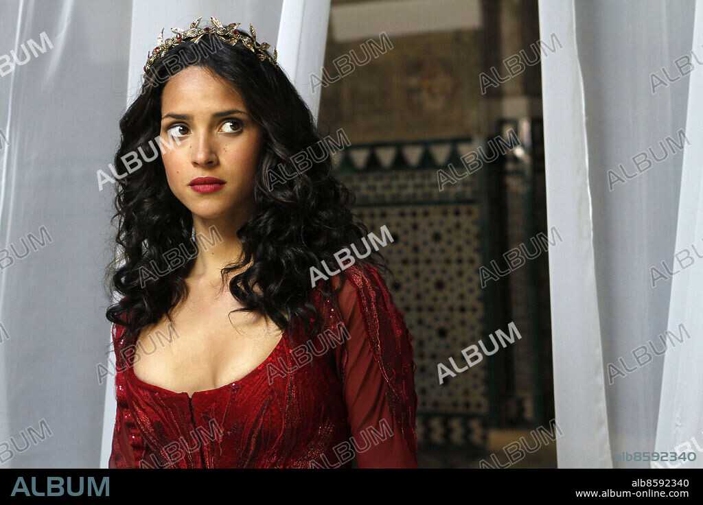 ADRIA ARJONA in EMERALD CITY, 2016, directed by TARSEM SINGH. Copyright NBC.