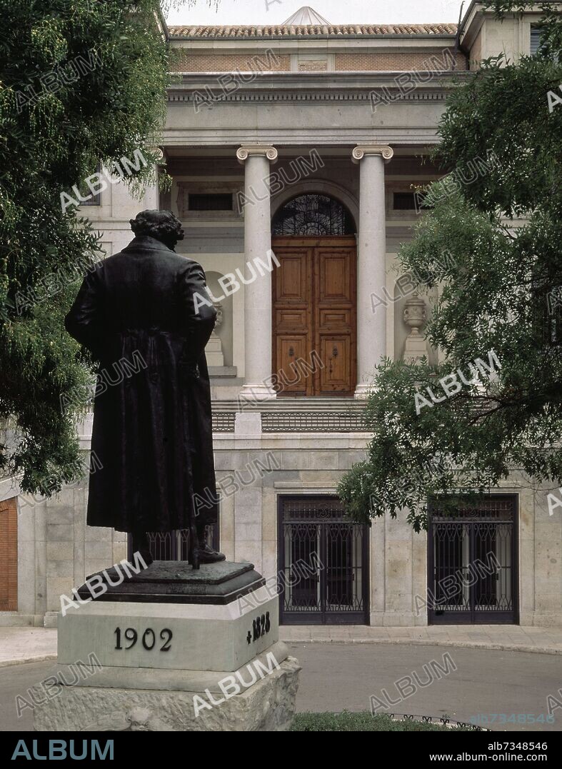 JUAN DE VILLANUEVA. PUERTA DE GOYA - FACHADA JONICA - MONUMENTO DE GOYA REALIZADO POR BENLLIURE.