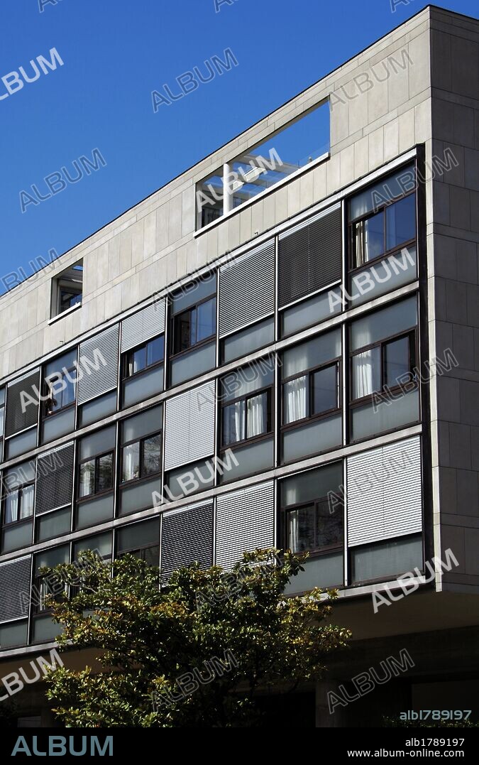ARTE S. XX. FRANCIA. LE CORBUSIER, Charles-Edouard Jeanneret, llamado (1887-1965). Arquitecto, urbanista, pintor y escultor suizo-francés. PABELLON SUIZO, CIUDAD INTERNACIONAL UNIVERSITARIA DE PARIS (1930-1935). Edificio proyectado junto a su primo y arquitecto suizo Pierre JEANNERET (1896-1967). PARIS.