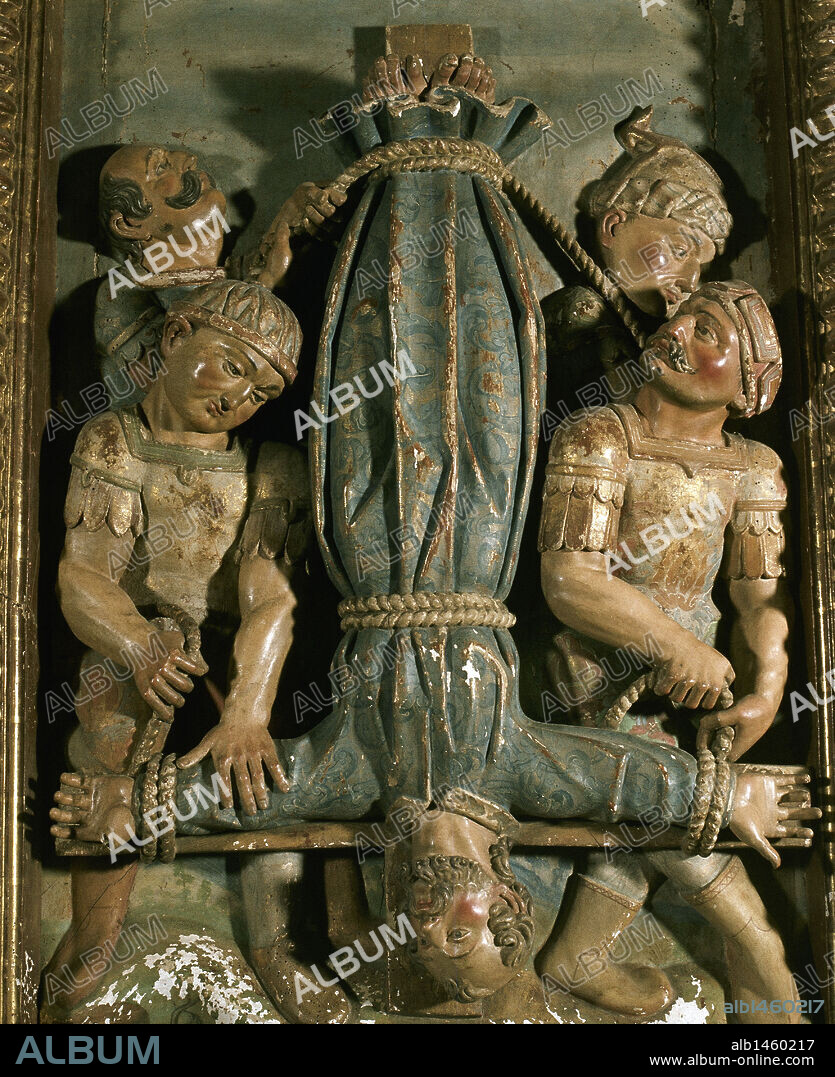 PEDRO, San (¿? -64 a 67). Apóstol principal de Jesucristo y primer Papa de la Iglesia Católica. Detalle de un relieve en madera policromada, con la representación de SAN PEDRO CRUCIFICADO en posición de cruz invertida. Capilla del Palacio de Elsedo. Pámanes. Cantabria. España.