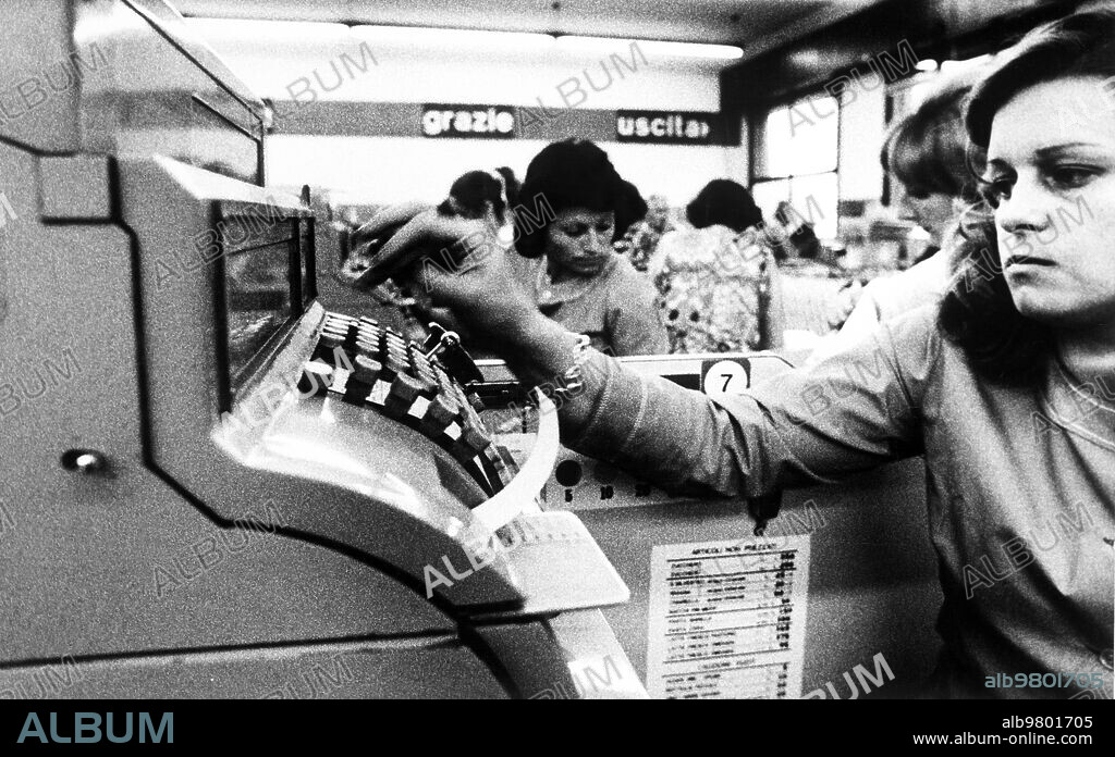 Upim department store, milan, italy 70's.