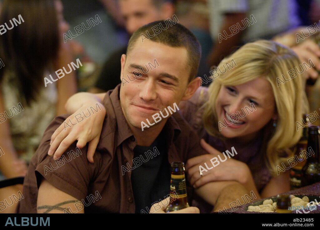 JOSEPH GORDON-LEVITT y MAMIE GUMMER en AUSENTE, 2008 (STOP LOSS), dirigida por KIMBERLY PEIRCE. Copyright PARAMOUNT PICTURES/SCOTT RUDIN PRODUCTIONS/MTV FILMS/PEIRCE / MASI, FRANK.