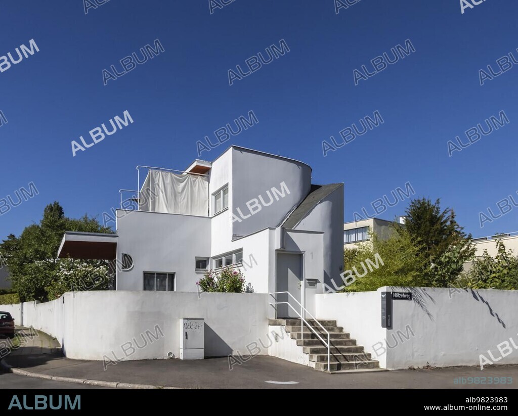 Weissenhofsiedlung Stuttgart; Werkbundsiedlung; built in 1927 by the Deutscher Werkbund by leading representatives of the New Building Movement; Hans Scharoun House; architectural monument; Stuttgart; Baden-Württemberg; Germany; Europe.