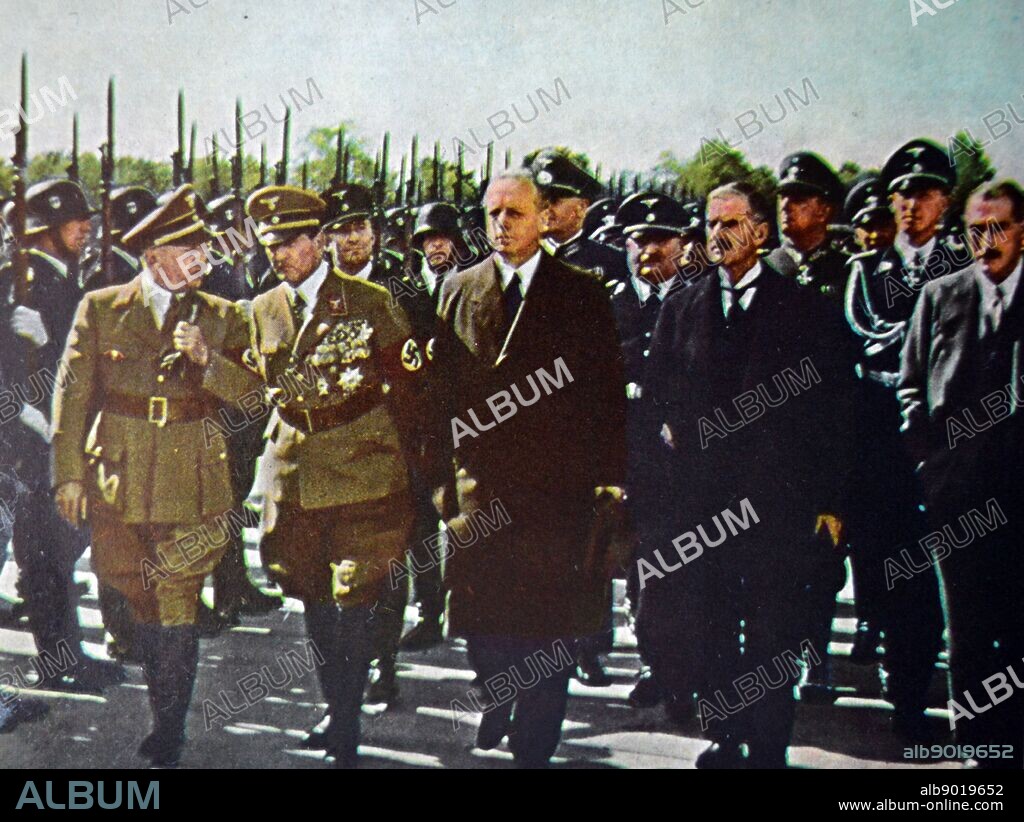 British Prime Minister Neville Chamberlainin Munich to conclude the 'peace for our time.' agreements (Munich Agreement) with Nazi germany. 30 September 1938. Seen with Von Ribbentrop (German Foreign Minister) and Arthur Henderson (british Ambassador).