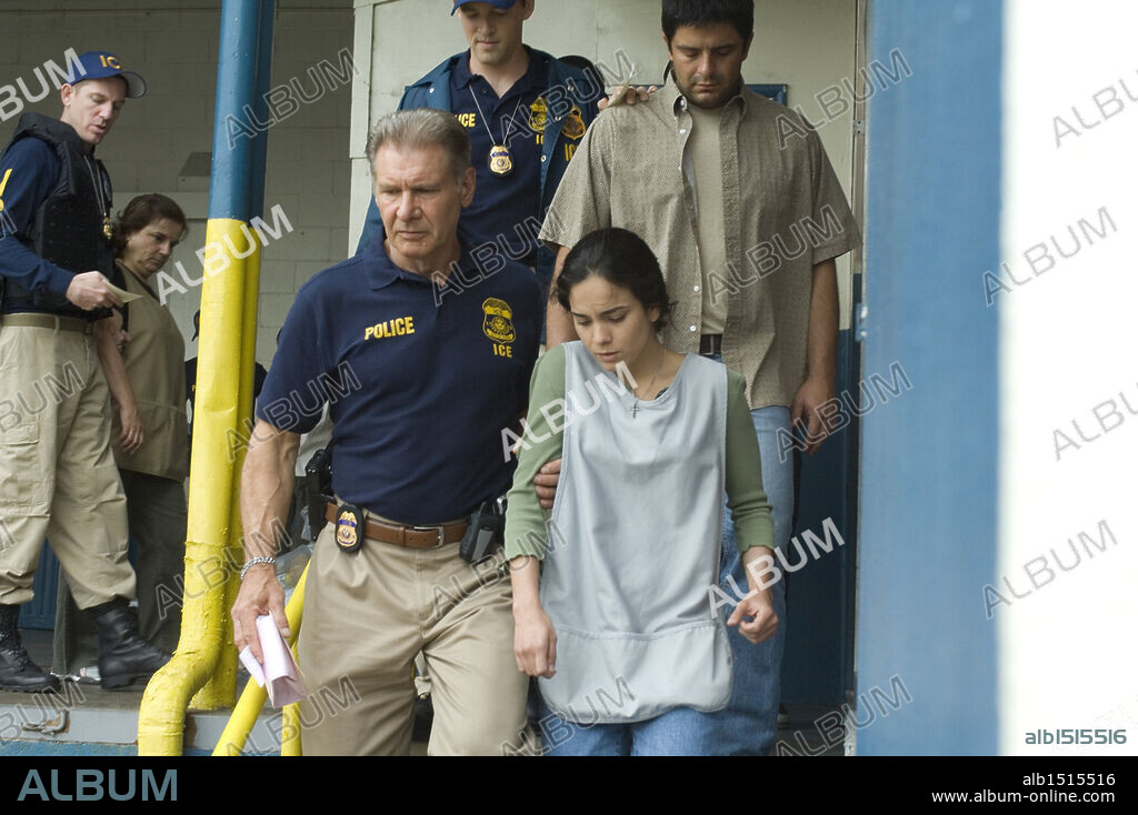 ALICE BRAGA et HARRISON FORD dans CROSSING OVER, 2009, réalisé par WAYNE KRAMER. Copyright WEINSTEIN COMPANY, THE.