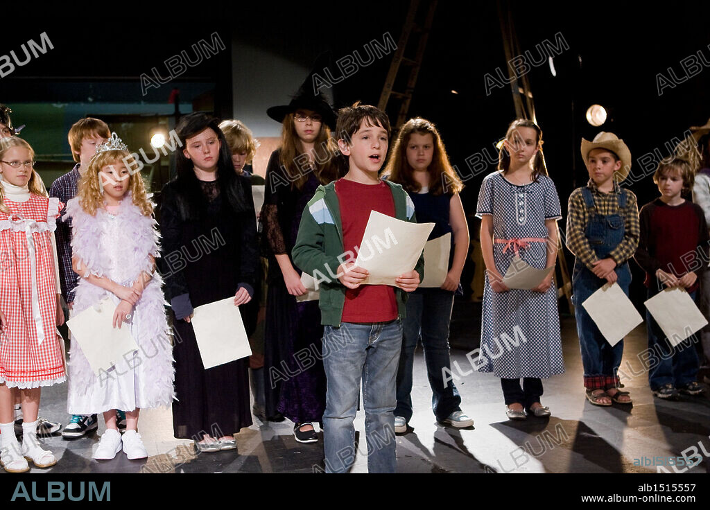 ZACHARY GORDON dans DIARY OF A WIMPY KID, 2010, réalisé par THOR FREUDENTHAL. Copyright DUNE ENTERTAINMENT.