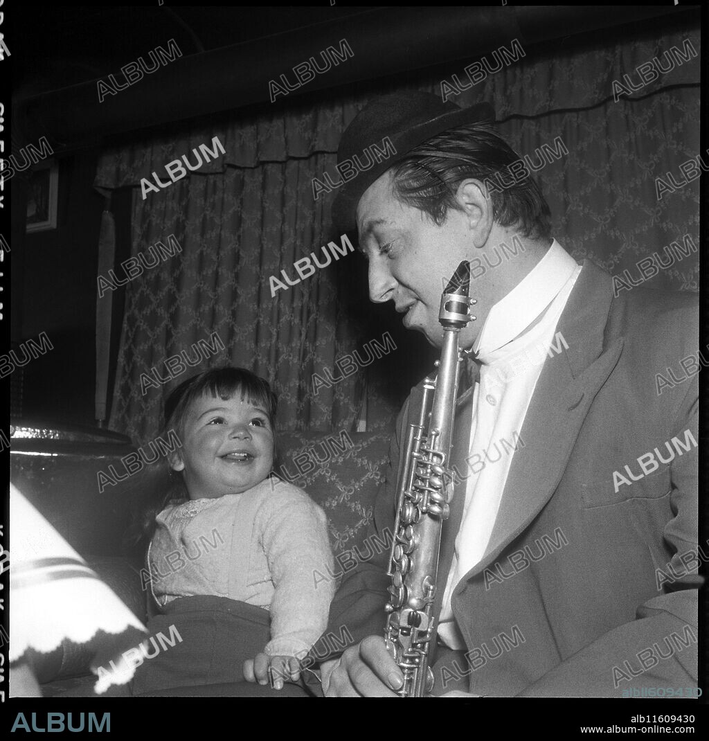Jacques Romeo Andreff with a sopransaxophon.