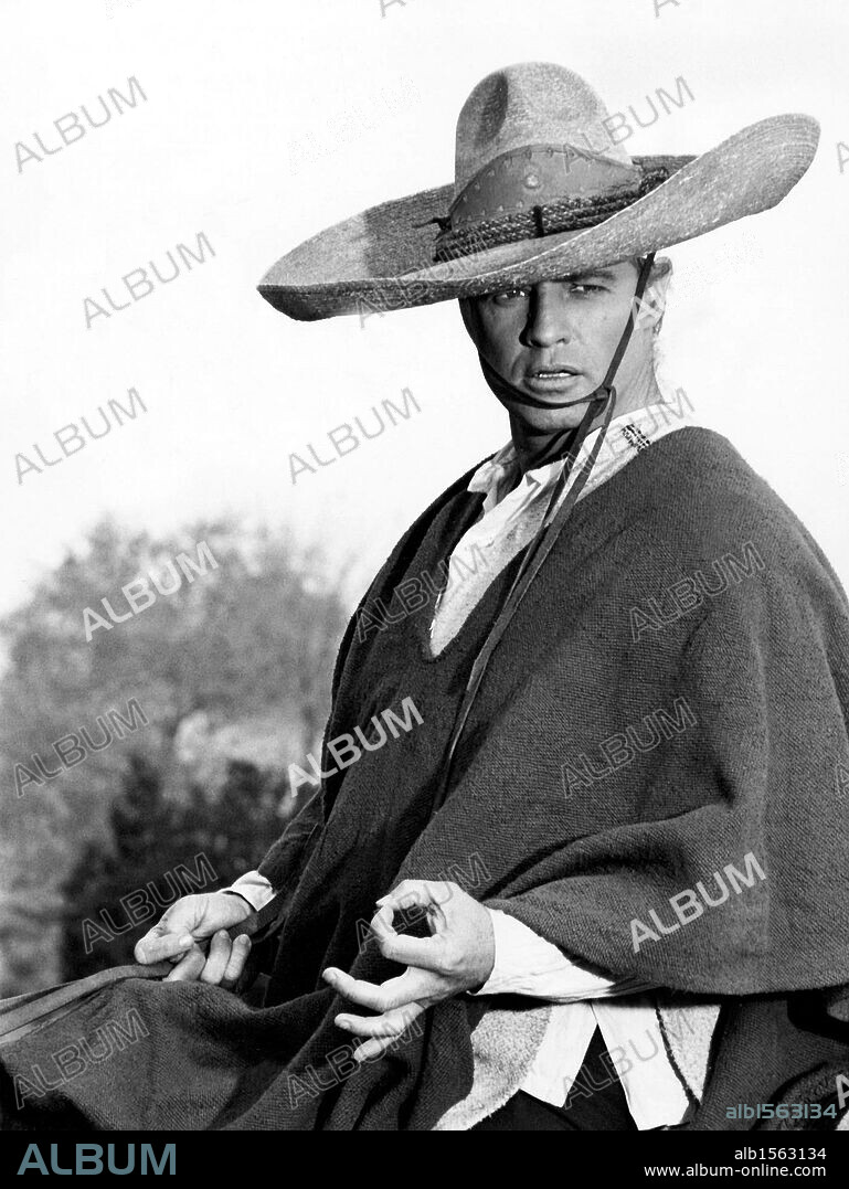 MARLON BRANDO en SIERRA PROHIBIDA, 1966 (THE APPALOOSA), dirigida por SIDNEY J. FURIE. Copyright UNIVERSAL PICTURES.