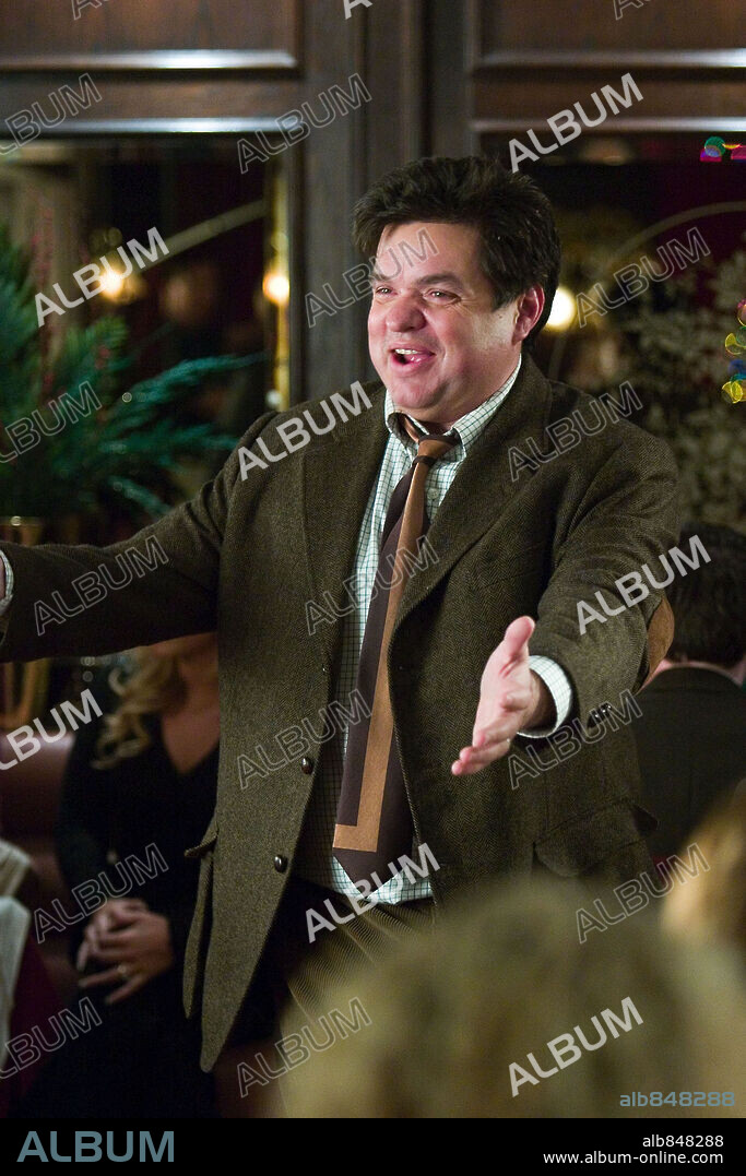OLIVER PLATT in THE ICE HARVEST, 2005, directed by HAROLD RAMIS. Copyright FOCUS FEATURES/BONA FIDE PRODUCTIONS / HODES, CHUCK.