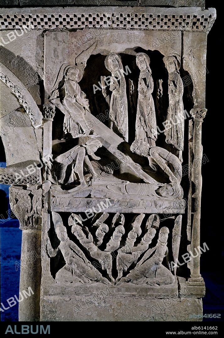 RELIEVE DEL SANTO ENTIERRO EN EL MACHON DEL ANGULO NORESTE DEL CLAUSTRO DE SANTO DOMINGO DE SILOS - SIGLO XI - ROMANICO BURGALES.
