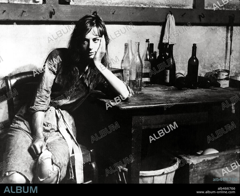 COLETTE BERGÉ dans LES ABYSSES, 1963, réalisé par NIKOS PAPATAKIS. Copyright LENOX FILMS.