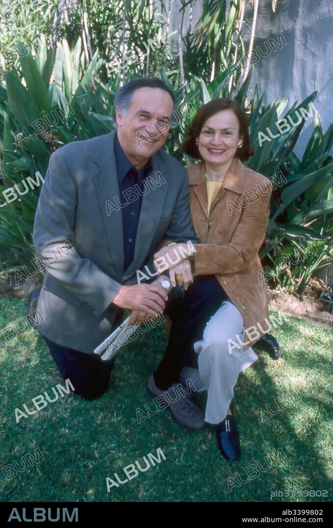 Retrato de Rosario Ferré, escritora y poetisa puertorriqueña, junto a su marido el empresario Benigno Trigo González.