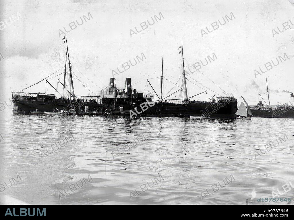 1906. The Steamer "Cano Trafalgar" that arrived at the port with fire on board.