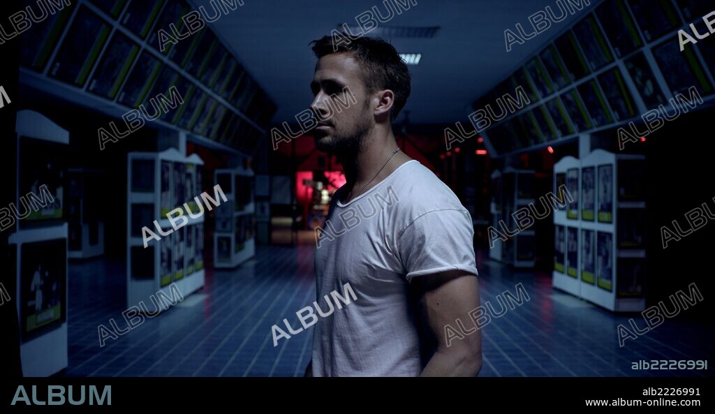 RYAN GOSLING en SOLO DIOS PERDONA, 2013 (ONLY GOD FORGIVES), dirigida por NICOLAS WINDING REFN. Copyright BOLD FILMS.