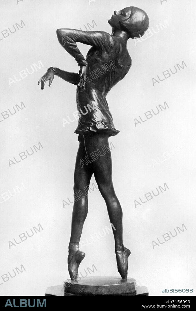 Budapest, Hungary:   c. 1927. Bronze statue of Alice Nikitina, star dancer with the Russian Ballet, who will dance soon in Paris. The statue by Professor S. Strobl of Budapest, will be exhibited in London.