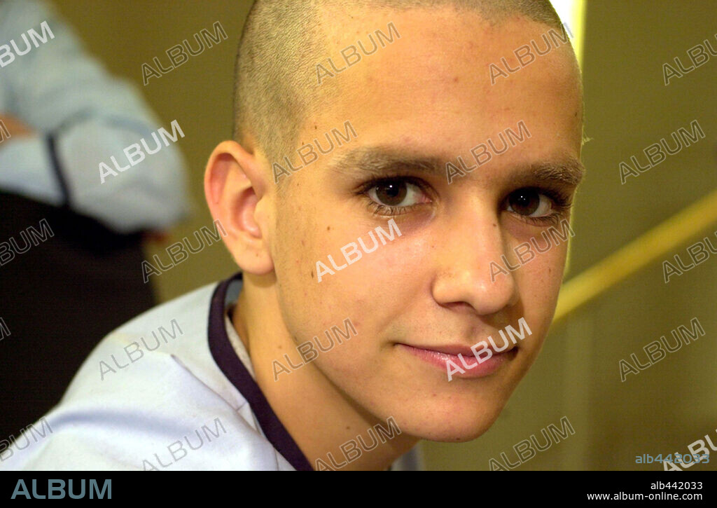 LUIS ANGEL PRIEGO en PLANTA 4ª, 2003, dirigida por ANTONIO MERCERO. Copyright BOCA A BOCA PRODUCCIONES, S.A.
