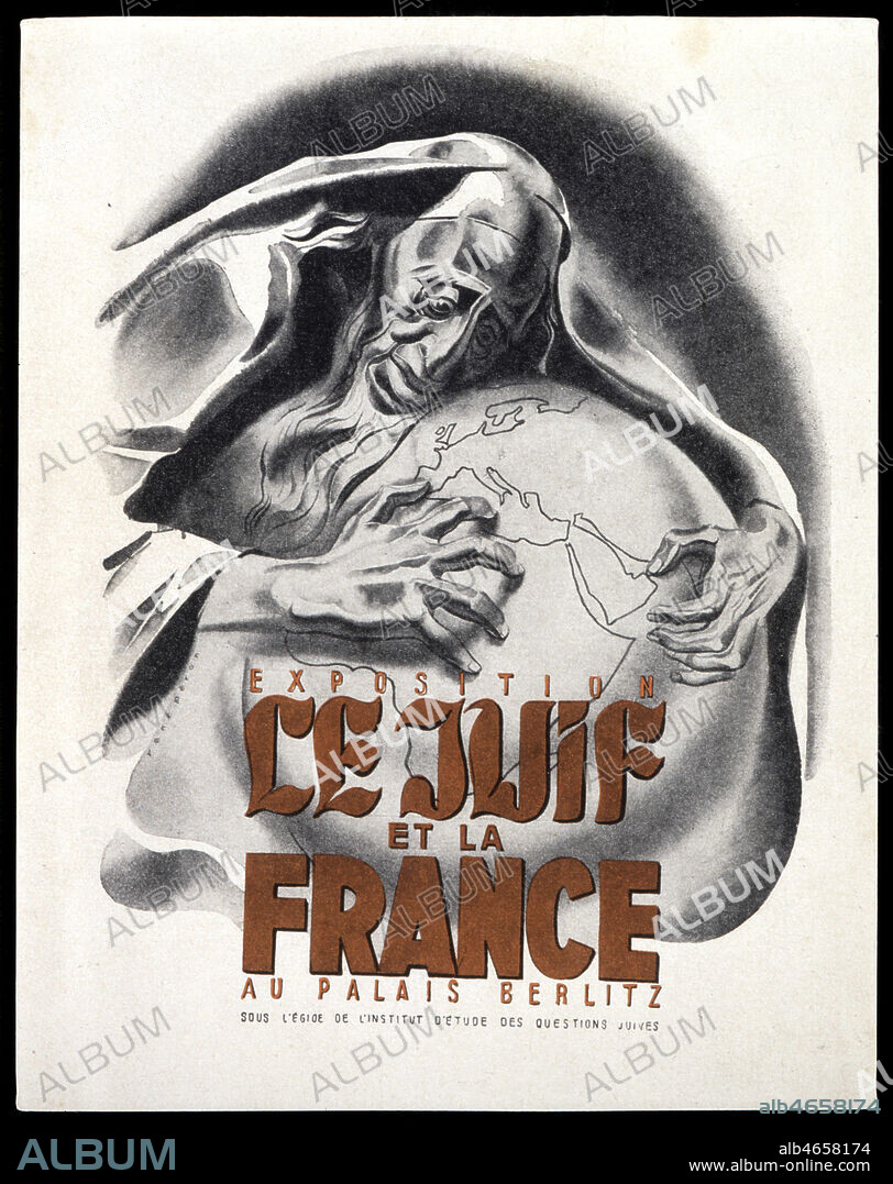 Exposition Le Juif et la France au palais Berlitz, a PARIS en septembre 1941. Exposition violemment antisemite utilisee par le gouvernement de Vichy pour justifier la repression contre les juifs. 200 000 personnes sont allees la visiter. Propagande antisemite pendant la 2eme guerre mondiale par l'Institut des questions Juives. Credit Collection Kharbine Tapabor.