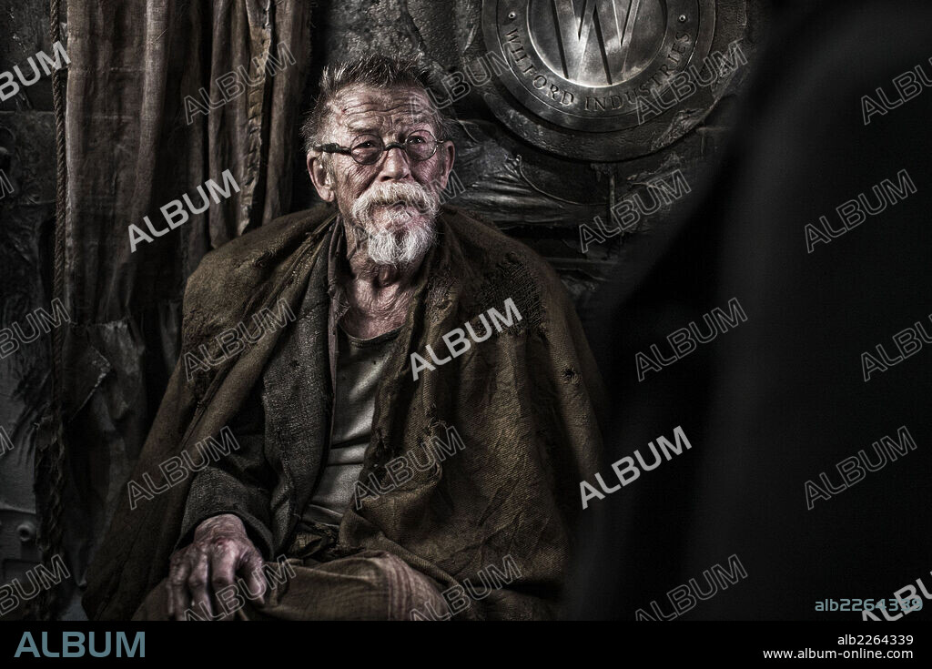 JOHN HURT in SNOWPIERCER, 2013, directed by JOON-HO BONG. Copyright MOHO FILMS.
