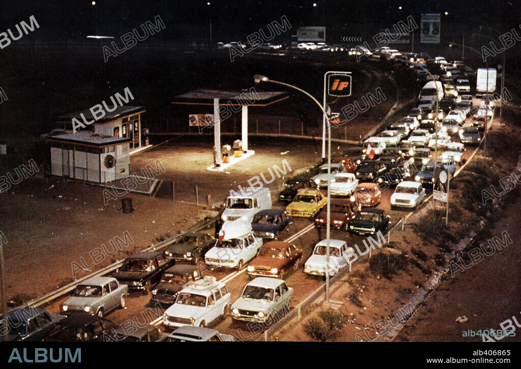 EL GRAN ATASCO, 1979 (L' INGORGO-UNA STORIA IMPOSSIBILE), dirigida por LUIGI COMENCINI. Copyright ALBATROS/GAUMONT/GREENWICH FILMS/FILMEDIS/JOSE FRADE PROD.