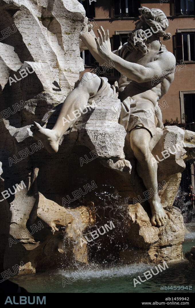 GIAN LORENZO BERNINI. ARTE BARROCO. ITALIA. BERNINI, Gian Lorenzo (1598-1689). FUENTE DE LOS CUATRO RIOS (FONTANA DEI QUATTRO FIUMI) (1647-1651), donde se representan el Nilo, el Ganges, el Danubio y el Río de la Plata. Detalle de la ESCULTURA DE UN GIGANTE representa al RIO DANUBIO. Plaza Navona. ROMA.