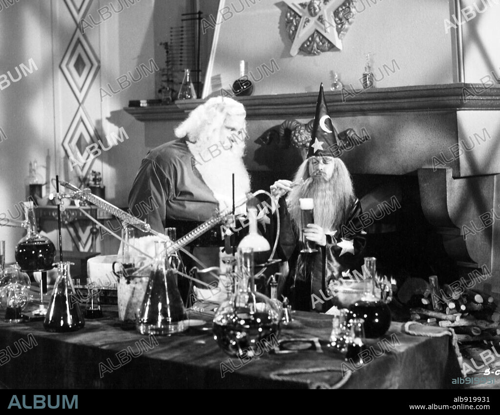 JOSE ELIAS MORENO in SANTA CLAUS, 1959, directed by RENE CARDONA. Copyright CINEMATOGRAFICA CALDERON.