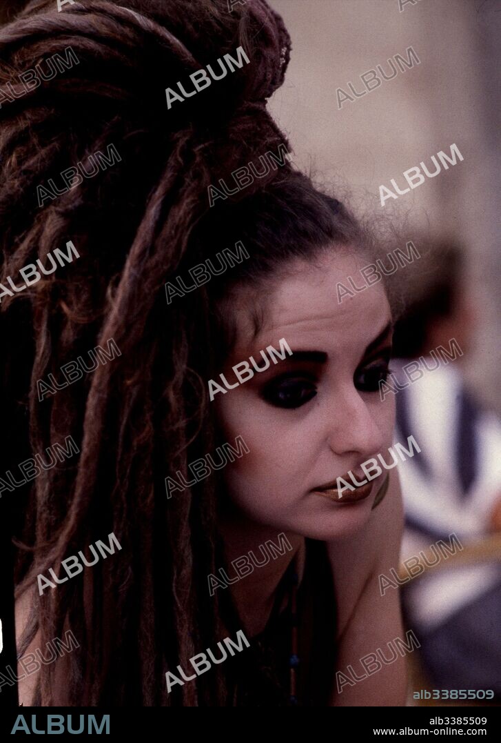 ALASKA OLVIDO GARA JOVA CANTANTE Y ACTRIZ HISPANOMEXICANA . 1963- DECADA DE LOS 70 MOVIDA MADRILEÑA.
