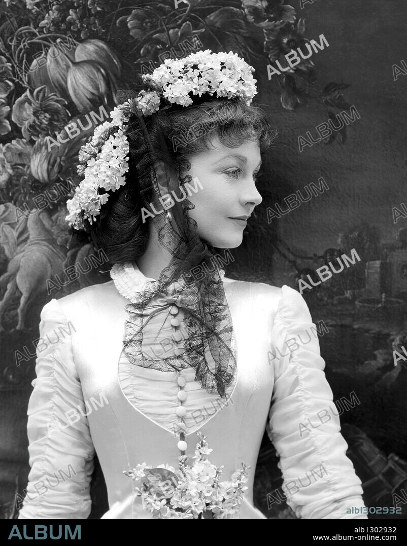 VIVIEN LEIGH in ANNA KARENINA, 1948, directed by JULIEN DUVIVIER. Copyright LONDON FILMS.