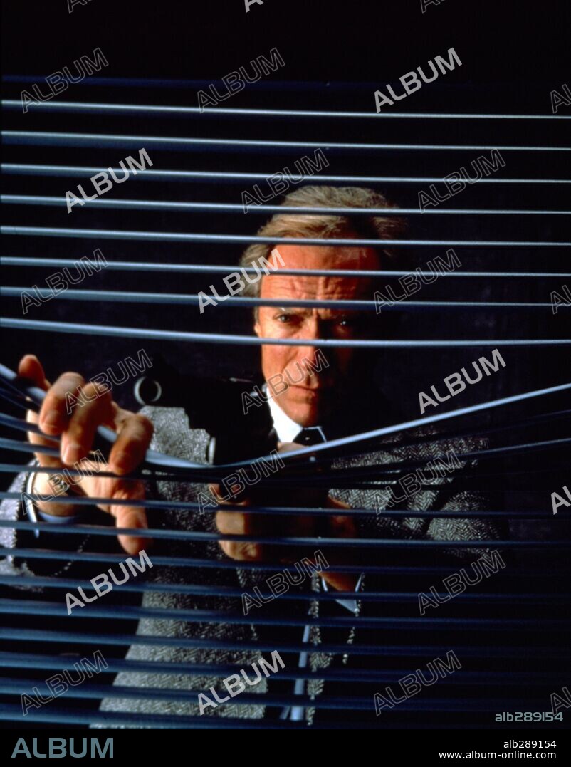 CLINT EASTWOOD en EN LA LÍNEA DE FUEGO, 1993 (IN THE LINE OF FIRE), dirigida por WOLFGANG PETERSEN. Copyright COLUMBIA TRISTAR.