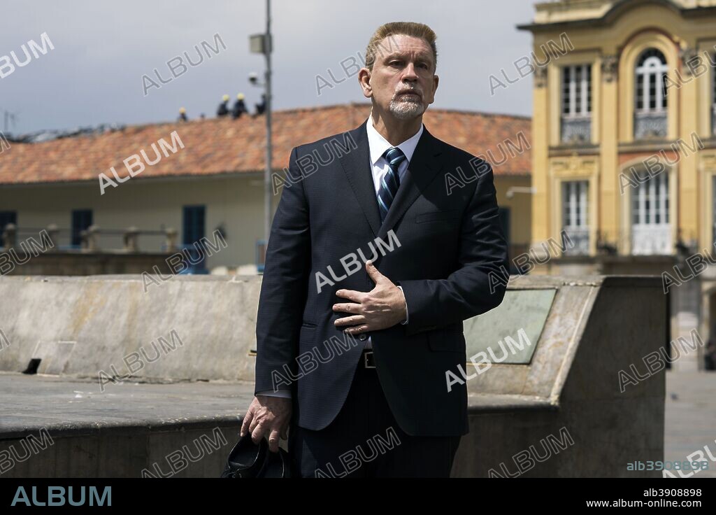 JOHN MALKOVICH en MILLA 22, 2018 (MILE 22), dirigida por PETER BERG. Copyright STX Entertainment.