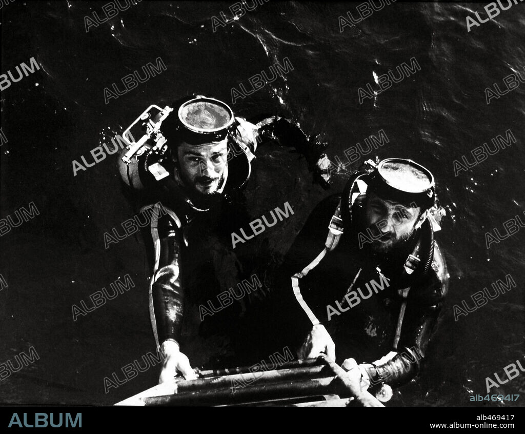 ALAIN DELON and LINO VENTURA in LES AVENTURIERS, 1967, directed by ROBERT ENRICO.