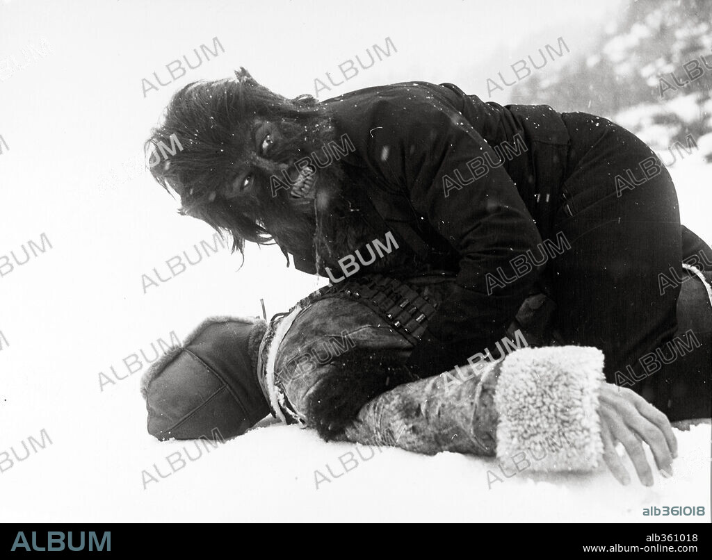 NASCHY, PAUL [MOLINA, JACINTO] in NIGHT OF THE HOWLING BEAST, 1975 (LA MALDICION DE LA BESTIA), directed by MIGUEL IGLESIAS. Copyright PROFILMES.