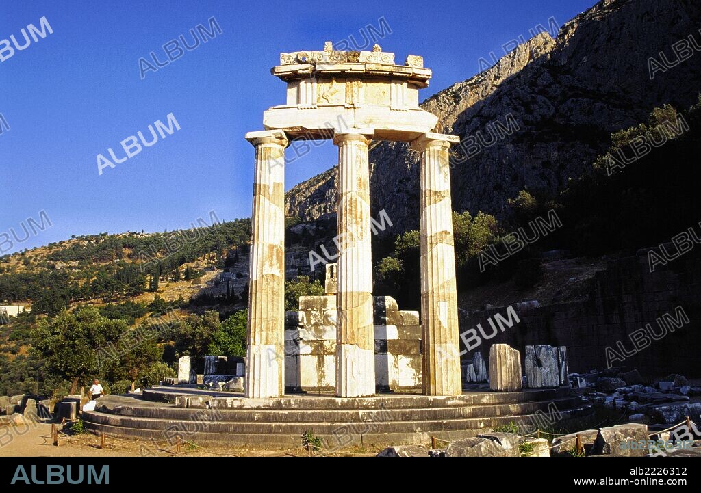 Santuario de Apolo en las laderas del monte Parnaso. Delfos. Sterea Ellada.Grecia.