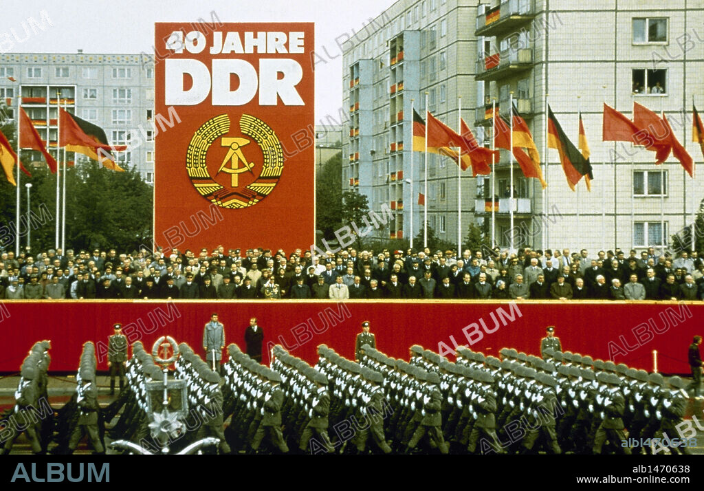 History of the German Democratic Republic. Parade to commemorate the 40th anniversary of the GDR. October 7, 1989.