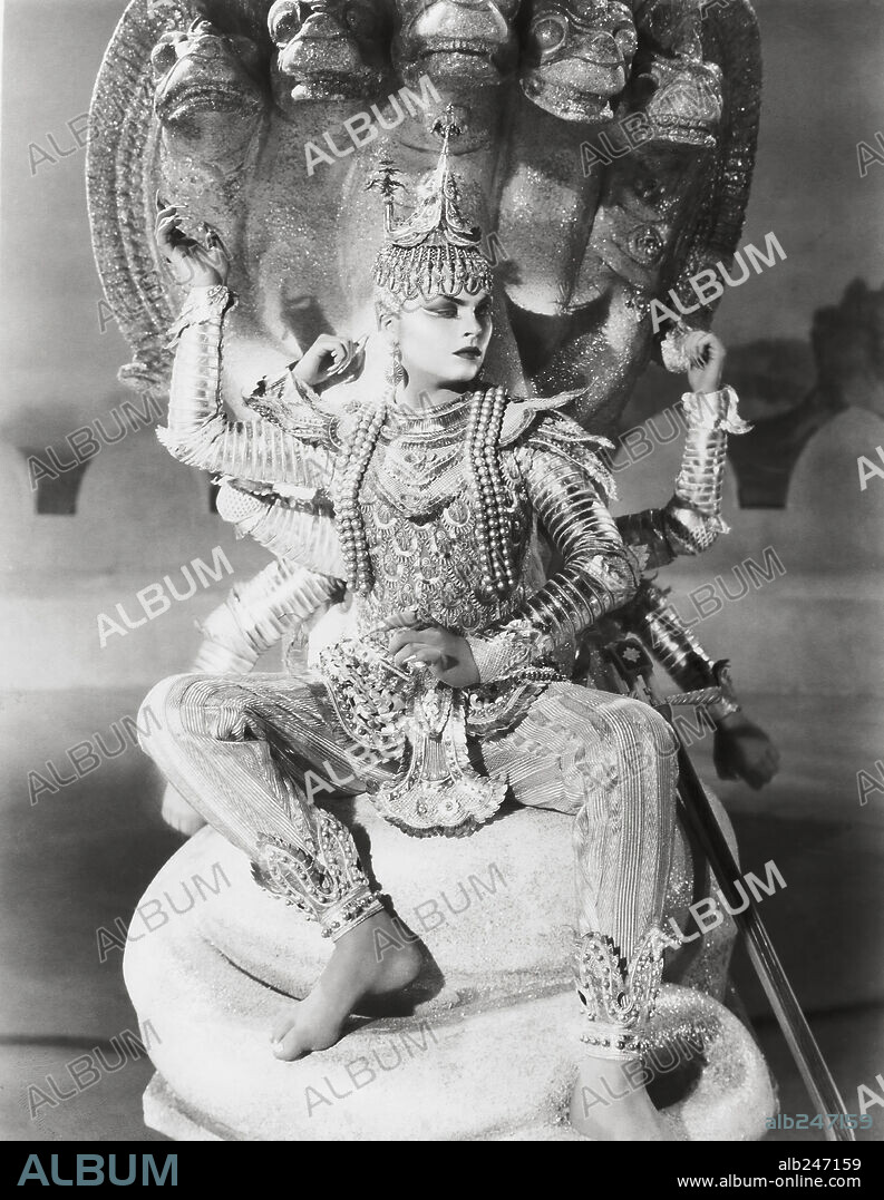MARY MORRIS in THE THIEF OF BAGDAD, 1940, directed by ALEXANDER KORDA, LUDWIG BERGER, MICHAEL POWELL, TIM WHELAN, WILLIAM CAMERON MENZIES and ZOLTAN KORDA. Copyright KORDA.