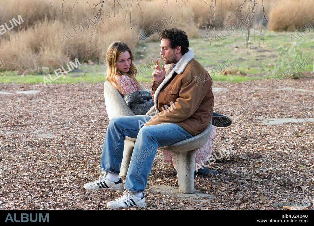 AARON TAYLOR-JOHNSON and ODESSA YOUNG in A MILLION LITTLE PIECES, 2018, directed by SAM TAYLOR-JOHNSON. Copyright The Picture Company / Warner Bros. / TAYLOR-JOHNSON, SAM.