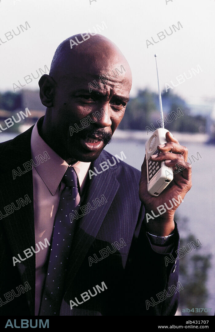 LOUIS GOSSETT JR. en TIBURON 3-D, 1983 (JAWS 3-D), dirigida por JOE ALVES. Copyright UNIVERSAL PICTURES.