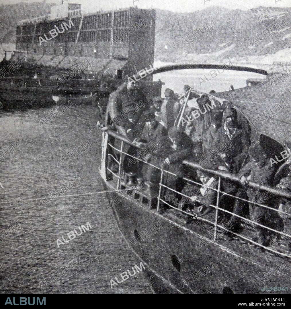 Passengers aboard a ferry on Lake Baikal in Russia 1900.